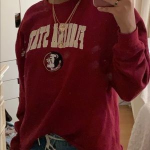 DYNAMITE VINTAGE FSU CROPPED SWEATER